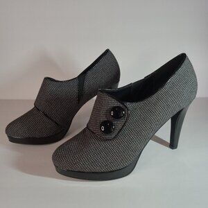 IMPO Black/Grey Tamed Tweed/Patent Size 8 1/2 M Heel Shoes